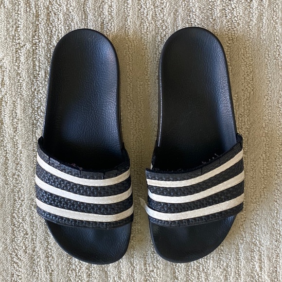 Adidas Adilette Slides - Picture 2 of 11